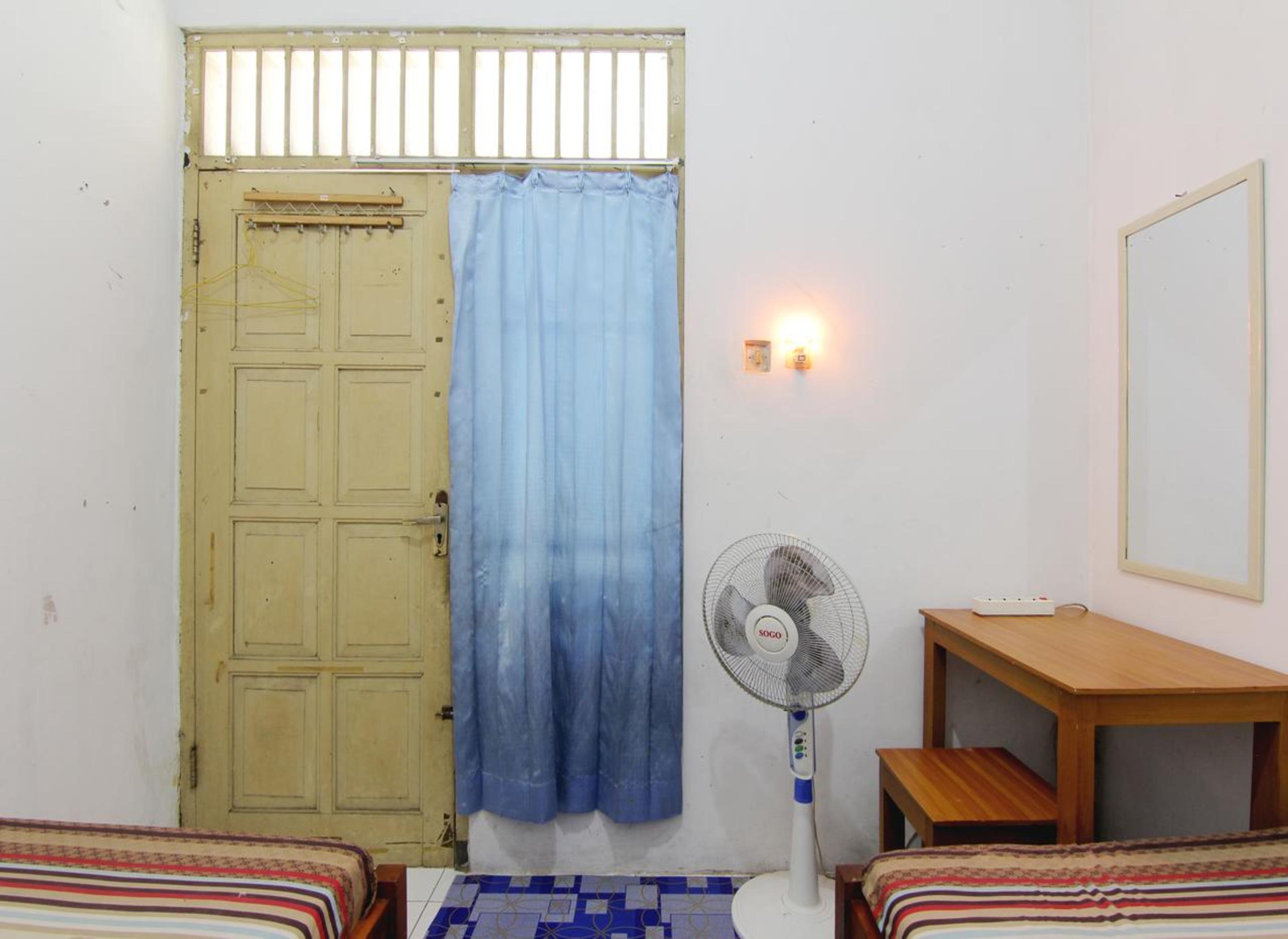 Griya Godean Syariah Yogyakarta By Zuzu 3* Tugu