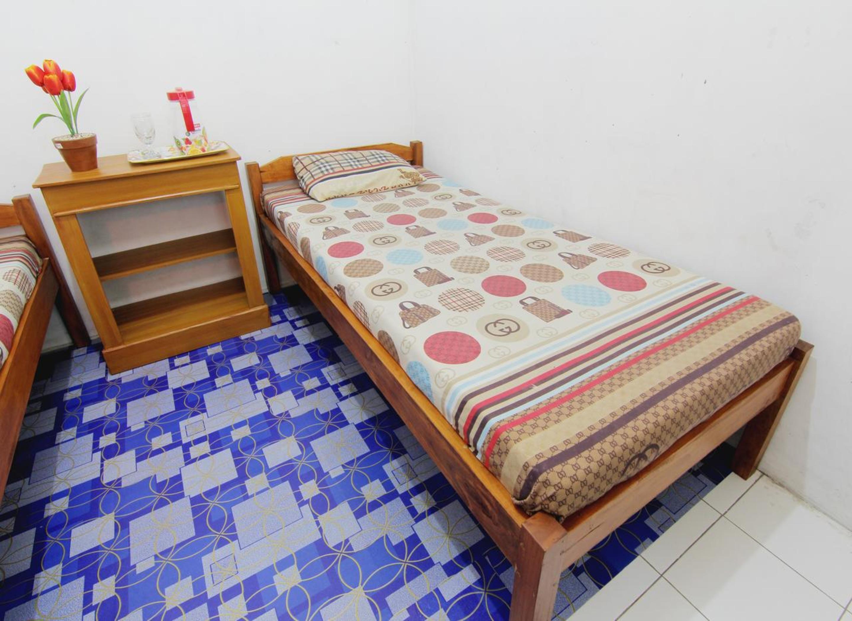 Hotel Griya Godean Syariah Yogyakarta By Zuzu Tugu