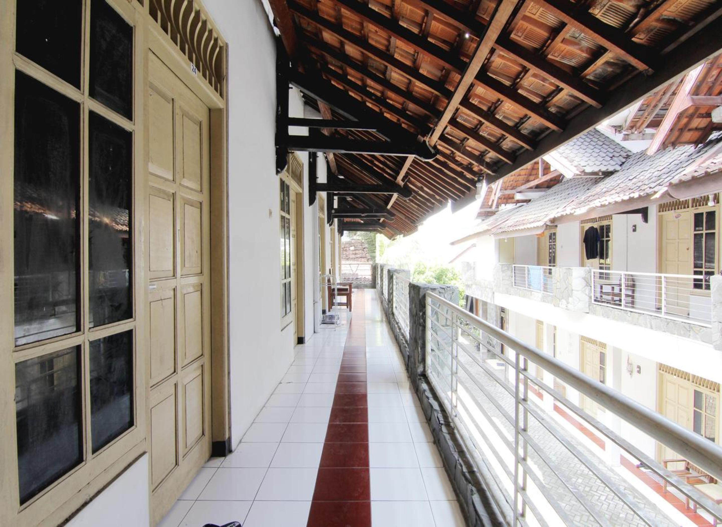 Griya Godean Syariah Yogyakarta By Zuzu 3* Tugu