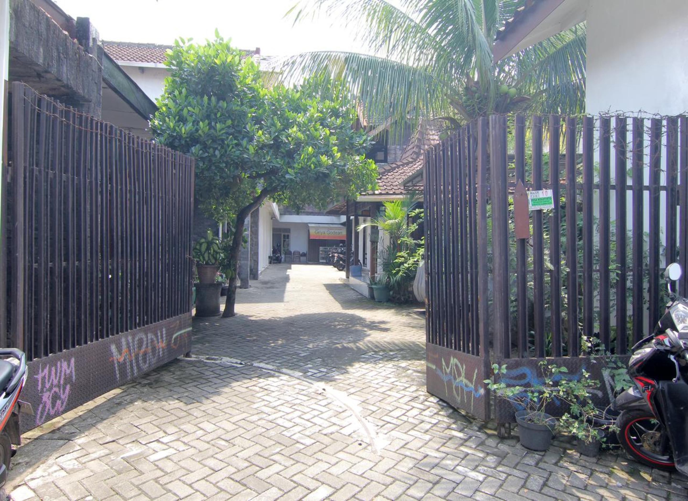 Griya Godean Syariah Yogyakarta By Zuzu Hotel